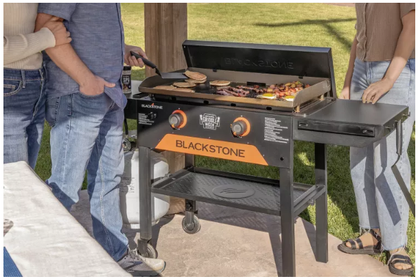 Hurry! This Popular Blackstone Grill Is $100 Off Right Now, and It Comes With Free Grilling Gear